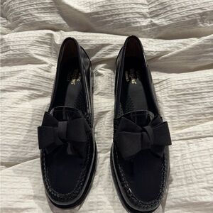 Elegant Black Loafers with Bow by Nine West